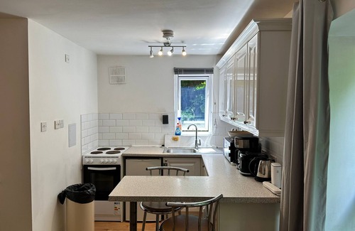 Newham Apartment | Studio Close to Excel Centre