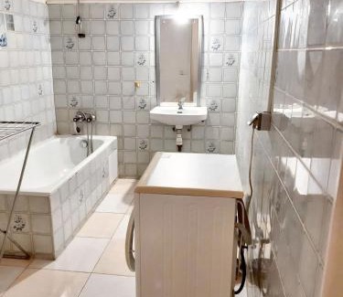 Point d'Or Apartment | Studio confortable aux Abymes, 28 m², proche des plages.