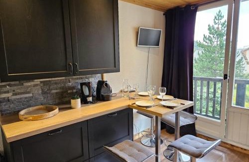 Montgenevre Apartment | Studio confortable proche ESF - Balcon exposé ouest - FR-1-266-237