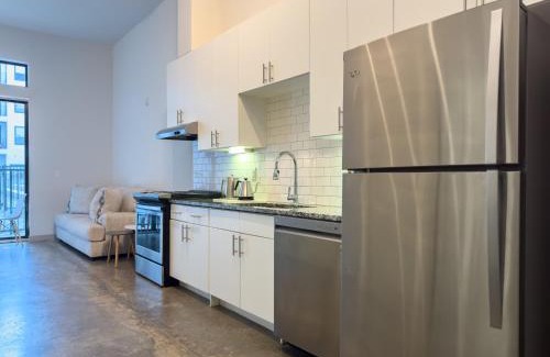 East Cesar Chavez Apartment | Studio Convenient to Convention Center and Nightlife