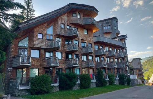 Avoriaz Apartment | Studio cosy à Avoriaz - Village des Dromonts - 4 pers, ski-in/ski-out, tout équipé - FR-1-633-15