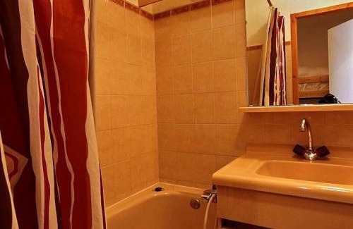 Plagne 1800 Apartment | Studio cosy 4 pers. au pied des pistes avec balcon - FR-1-455-112