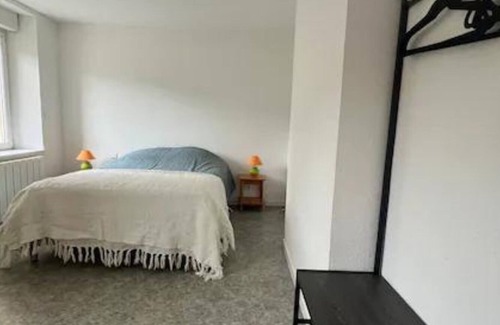 Gray Apartment | Studio Cozy au Centre de Gray