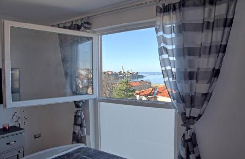 City Center Apartment | Studio D