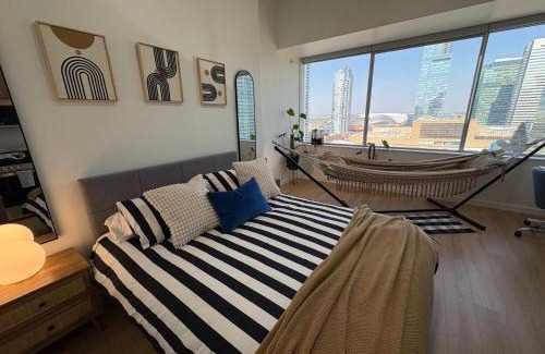 Downtown Edmonton Apartment | Studio Downtown , Rodgers Views, AC, Heated Free Underground Parking