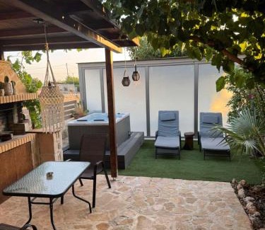 Faistos Apartment | Studio Eleni - Oasis holiday houses