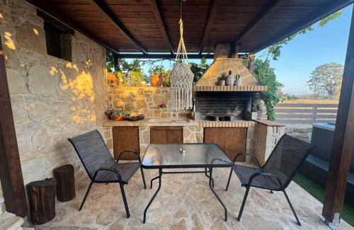 Faistos Apartment | Studio Eleni - Oasis holiday houses