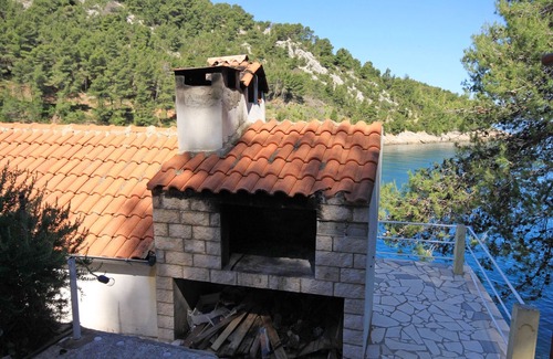 Bogomolje Apartment | Studio flat near beach Cove Mala Pogorila, Hvar (AS-8952-a)
