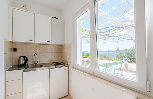 Viganj Apartment | Studio flat with terrace and sea view Viganj, Pelješac (AS-19391-a)