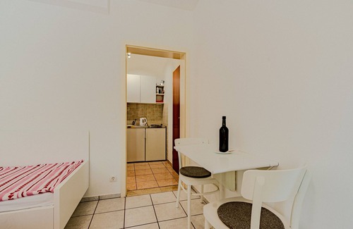 Viganj Apartment | Studio flat with terrace and sea view Viganj, Pelješac (AS-19391-b)