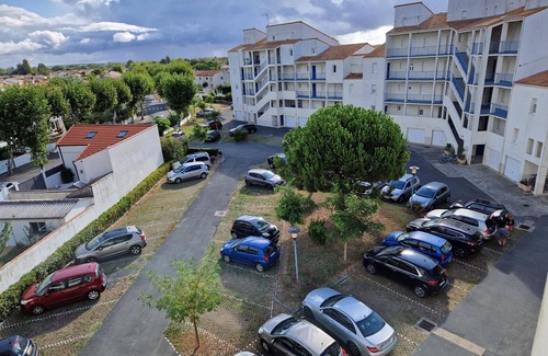 Port District Apartment | Studio for 4 with Wifi & Pets in Châtelaillon-Plage