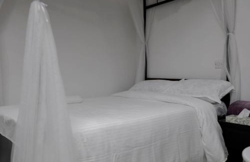 Shabab Hotel | Studio Guest Suite