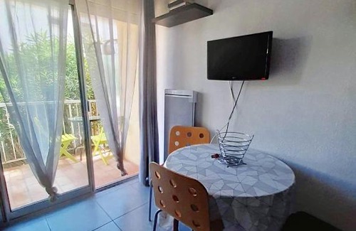 Balaruc-les-Bains Apartment | studio idéalement situé tout confort avec jardinet privatif