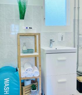 Nice City Centre Apartment | STUDIO IN THE CENTER BY THE SEA