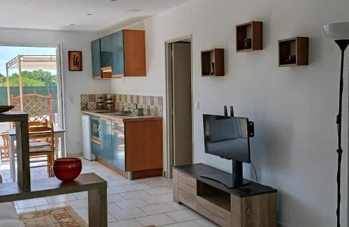 Le Beausset Apartment | Studio Jasmin