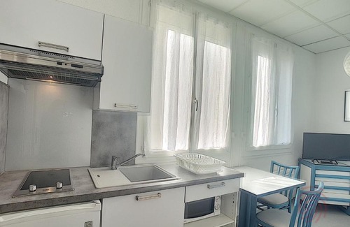 Lamalou-les-Bains Apartment | Studio Lamalou-les-Bains, 1 pièce, 2 personnes - FR-1-451-47