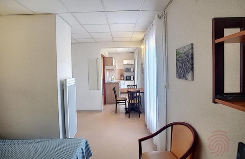 Lamalou-les-Bains Apartment | Studio Lamalou-les-Bains, 1 pièce, 2 personnes - FR-1-451-52