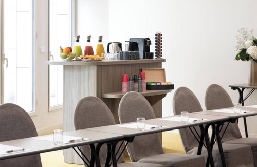 Arsenal Apartment | Studio Located Between Bastille Marais With Aircon