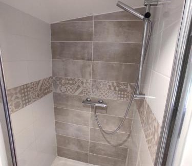 Merignac Apartment | Studio Marjorie Indep. dans maison particulière