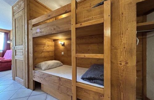 Montgenevre Apartment | Studio modernisé PMR, balcon sud 4 pers - Montgenèvre - FR-1-330D-33