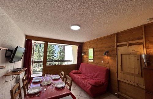 Montgenevre Apartment | Studio modernisé PMR, balcon sud 4 pers - Montgenèvre - FR-1-330D-33