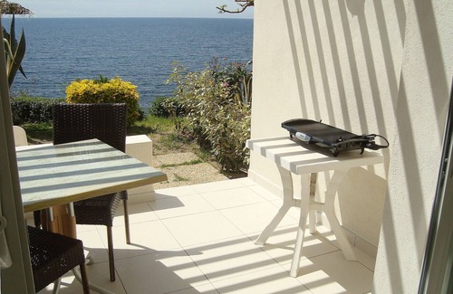 Casaglione Apartment | Studio N°23 Tiuccia Proche Ajaccio Avec Accès Direct à la mer et Wifi
