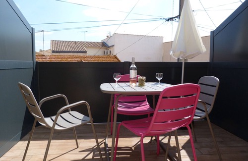 Valras-Plage Apartment | Studio n ° 2 with terrace, 4 people.