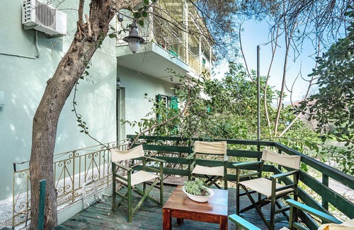 Nikiana Apartment | Studio 'Old Boat 12' with Sea View, Wi-Fi and Air Conditioning