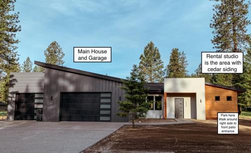 Chewelah Apartment | Studio on the Fairway Chewelah Golf Course