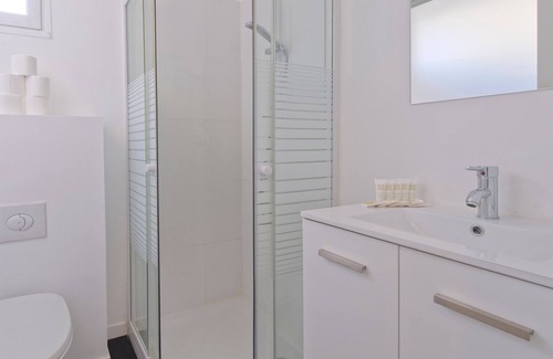 Saint-Etienne-de-Tinee Apartment | Studio Place d'Auron
