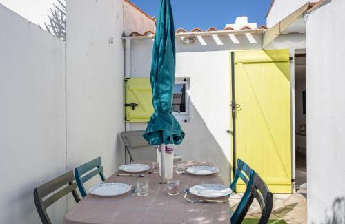 Bretignolles-sur-Mer Apartment | Studio piscine partagée