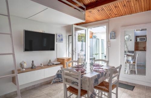 Bretignolles-sur-Mer Apartment | Studio piscine partagée