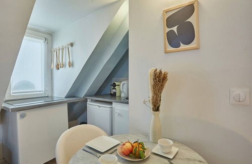 Gaillon Apartment | Studio Place Vendome Opera