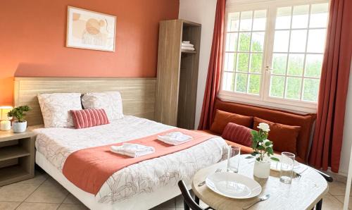Meaux Apartment | Studio Platanes 4 - Proche Disneyland - Parking gratuit - Meaux