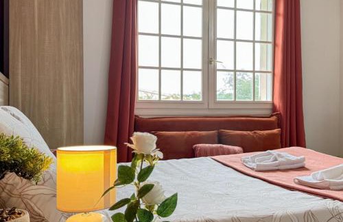 Meaux Apartment | Studio Platanes 4 - Proche Disneyland - Parking gratuit - Meaux