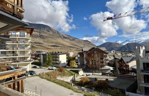 Cognet Apartment | Studio pour 6 à L'Alpe d'Huez, proche pistes, casier à skis - FR-1-405-363