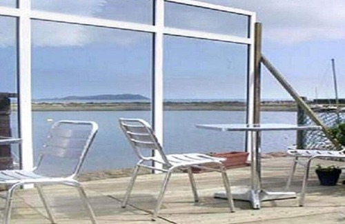 Louannec Apartment | Studio-Private Bathroom-Sea view-Plaisance