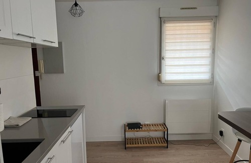 Toulouse South-East Apartment | Studio Rénové Haut Standing - Jules Juliens - Tv & Wifi HD