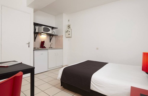Ancenis Apartment | Studio Rez-de-Chaussée - Côté Jardin