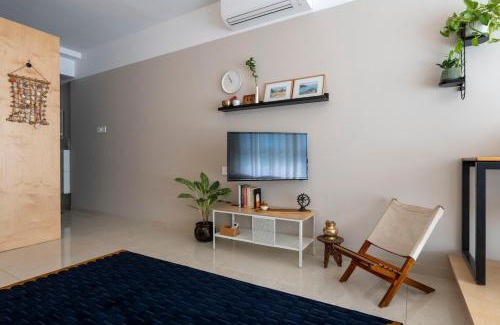 Pashan Apartment | Studio Sama I Curated Studio Apartment with Sunrise View