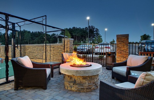 Rock Hill Apartment | Studio Suite | Free Breakfast + Pool