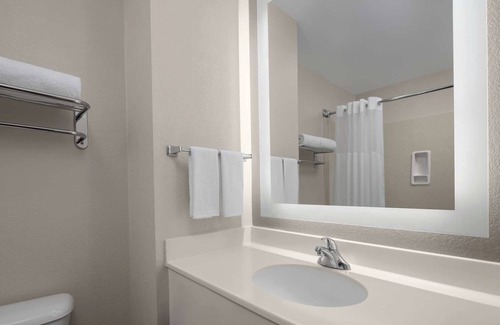 Snail Hotel | Studio Suite | Sunnyvale Location | Near Tech Hub
