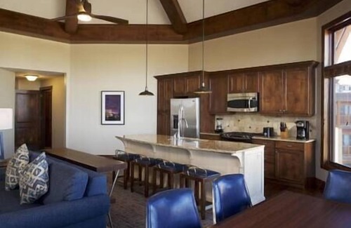 The Timbers Resort | Studio Sunrise Lodge Resort & Spa Ski-In/Out, Heated Pool