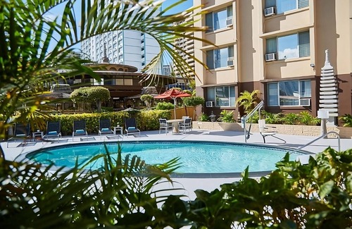Ala Moana House | Studio Two Doubles with Kitchenette Room at Pagoda Hotel