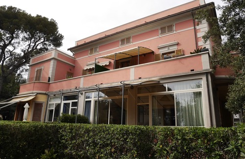 Castiglioncello Apartment | Studio villa on the sea
