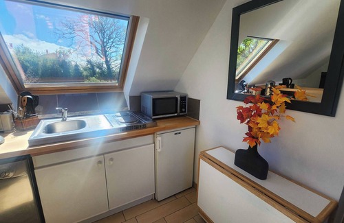 Blonville-sur-Mer Apartment | Studio with garden and terrace, Blonville-sur-Mer