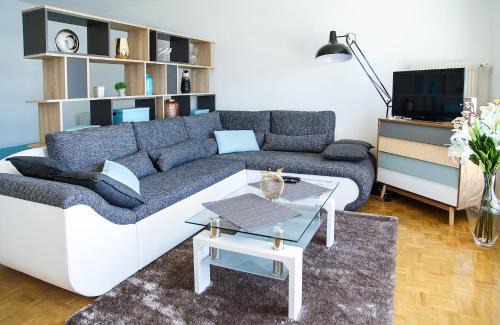 Montreux Apartment | Studio with Lake View