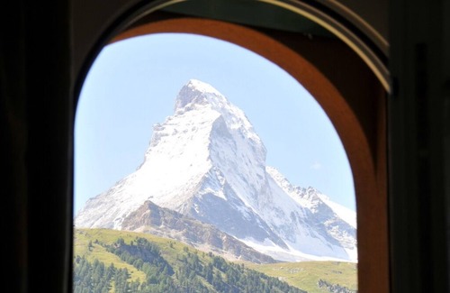 Zermatt Apartment | Studio with magnificiant view of the Matterhorn