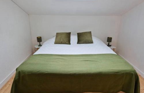 Bouaye House | "Studiocaroline44", 2 studios entre la ville et la mer, parking, cuisine, moins de 15min de l'aéroport