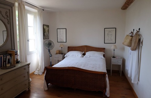 Saint-Genis Other | Stunning spacious Mas . 7 mins from the sea